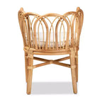 Fauteuil d'appoint en rotin naturel fait à la main, coloris naturel et blanc, avec un design incurvé
